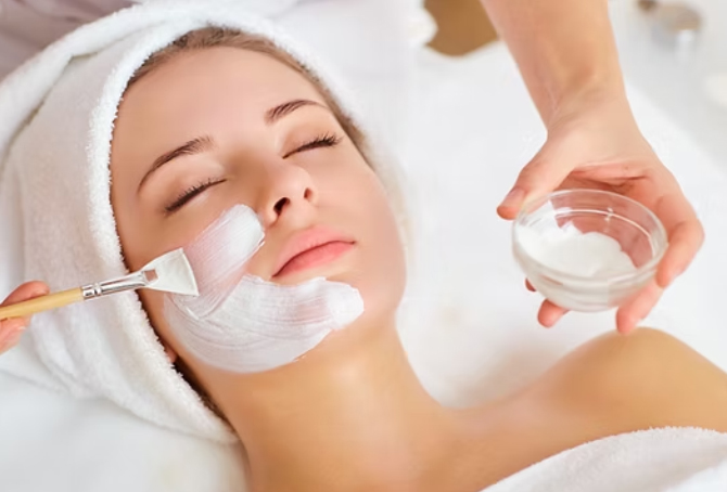 Rejuvenating Facial (Muvit Facial)